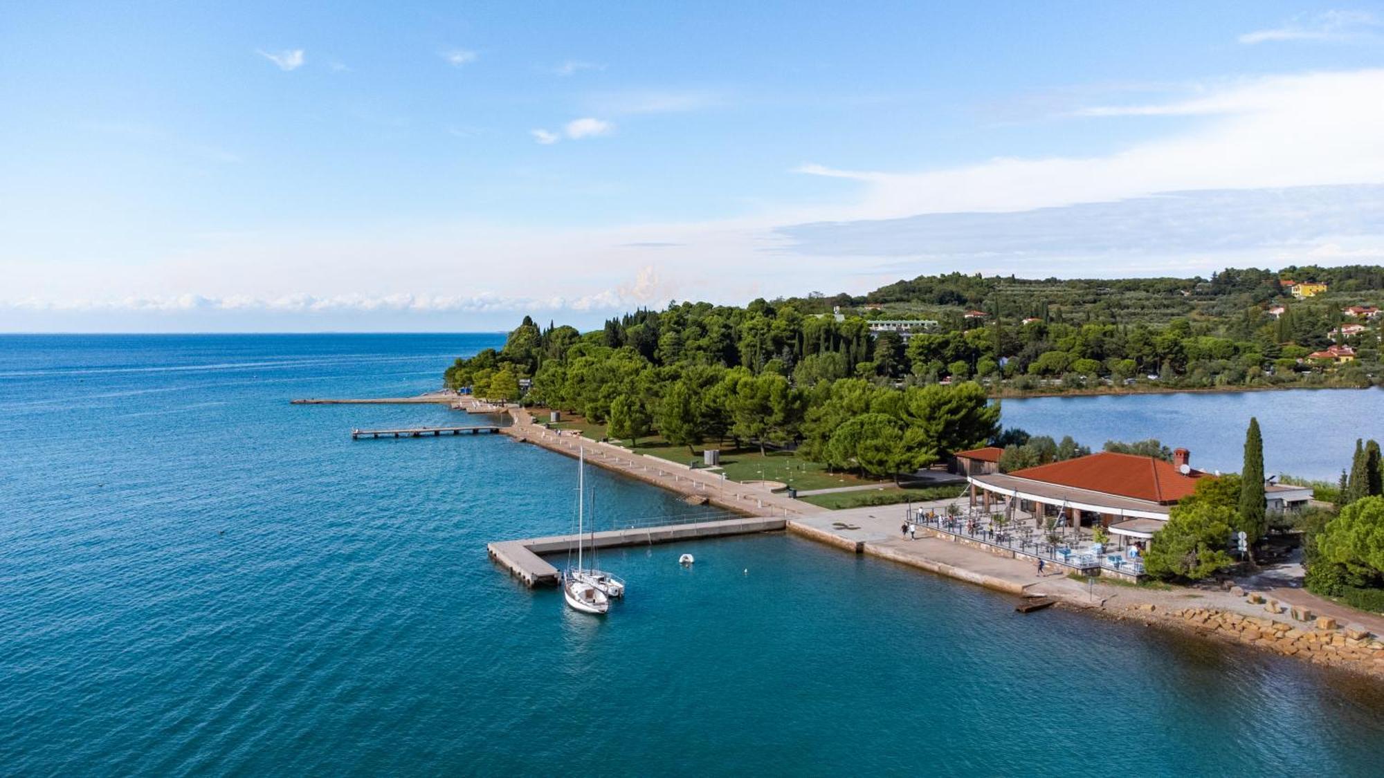 Hotel Laguna Deluxe - Terme Krka Strunjan Eksteriør bilde